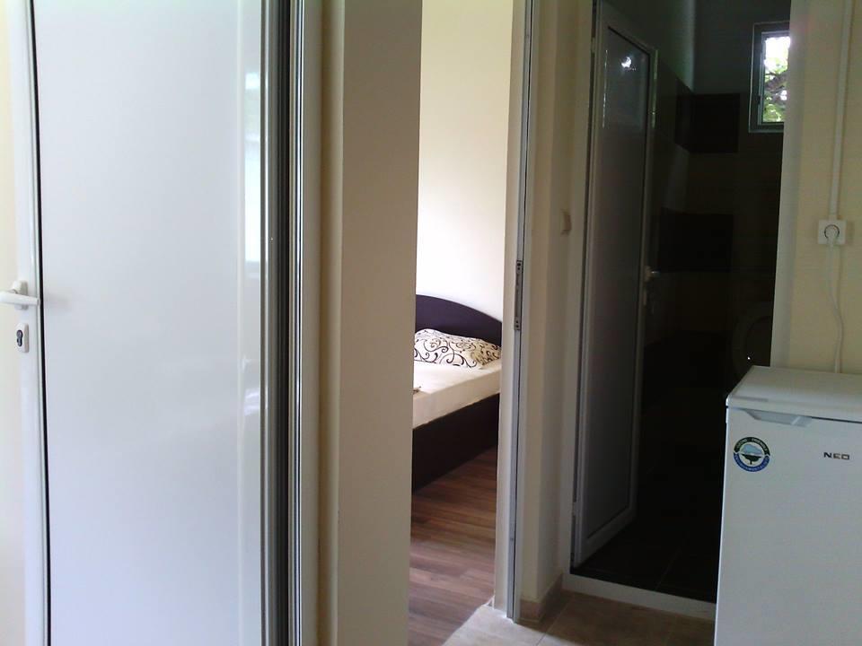 Bungalows St. Nicola อัคโตโปล ภายนอก รูปภาพ